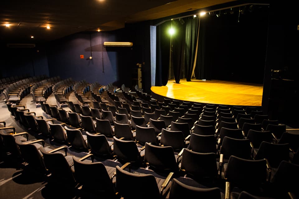 Teatro de Cãmara Túlio Piva