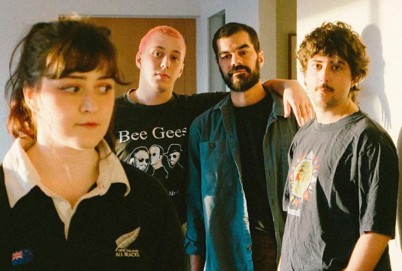 Bella e o Olmo da Bruxa